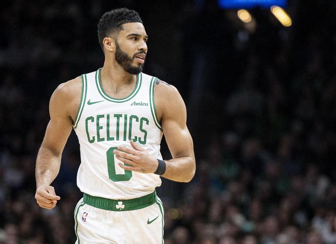 塔图姆绝杀时刻，复出首战轰40分点燃赛场，快船迎来胜利！